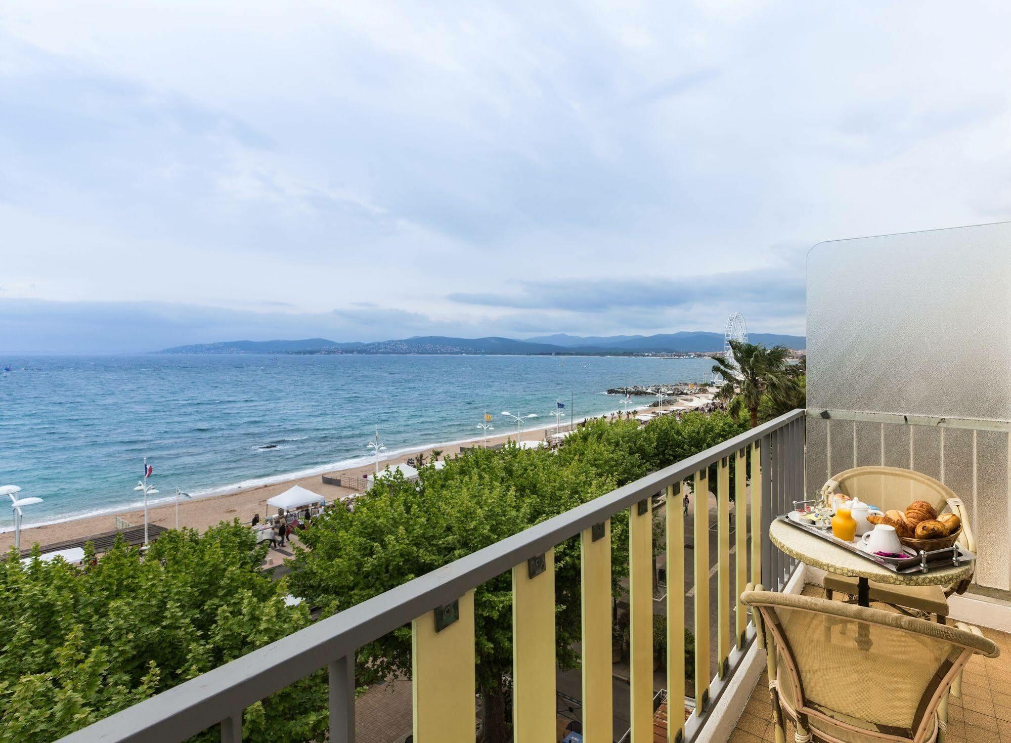 Le Beau Sejour Hotel Saint-Raphaël Екстериор снимка